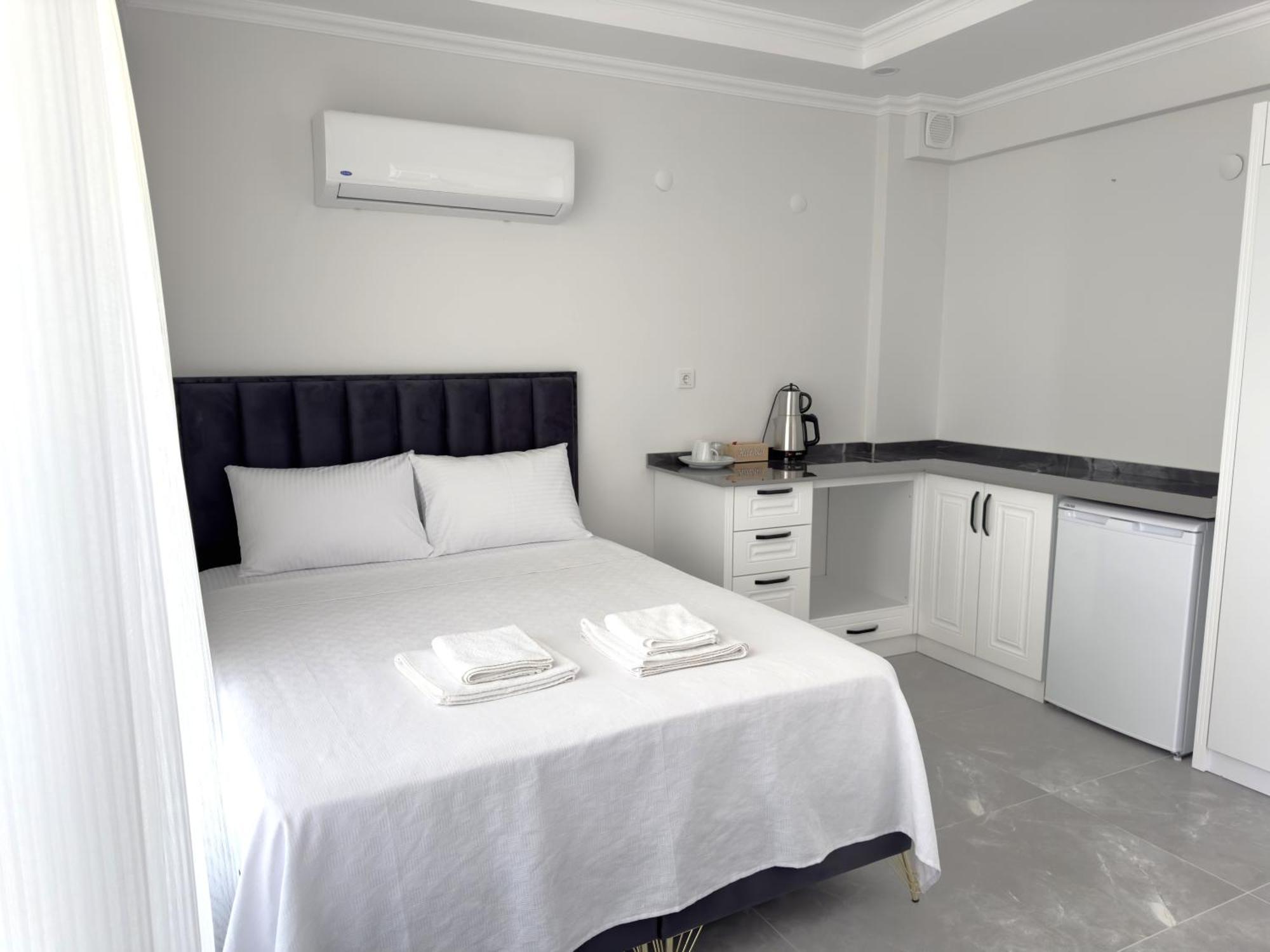 The Dalaman Suites & Pansiyon ภายนอก รูปภาพ