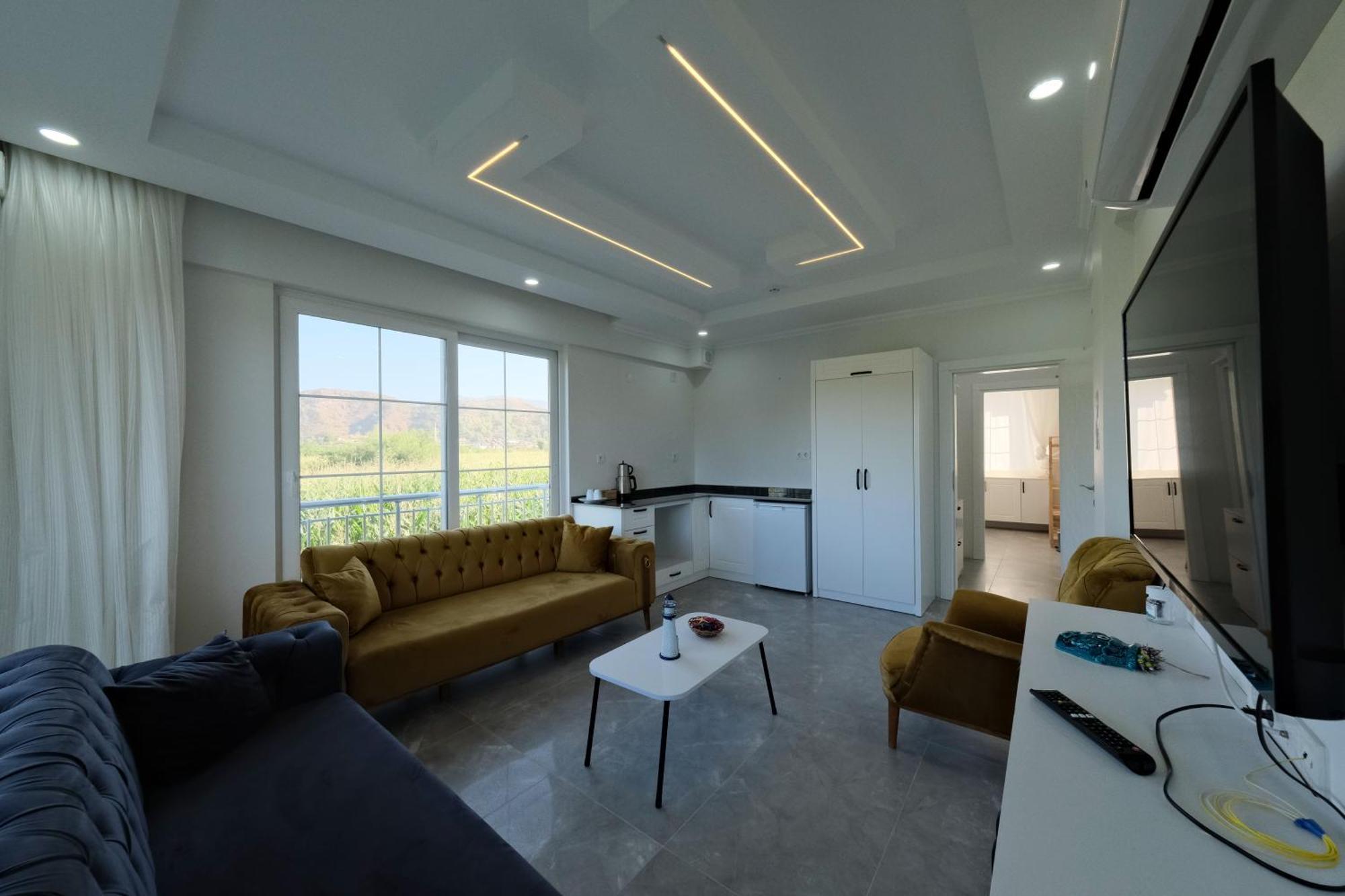 The Dalaman Suites & Pansiyon ภายนอก รูปภาพ